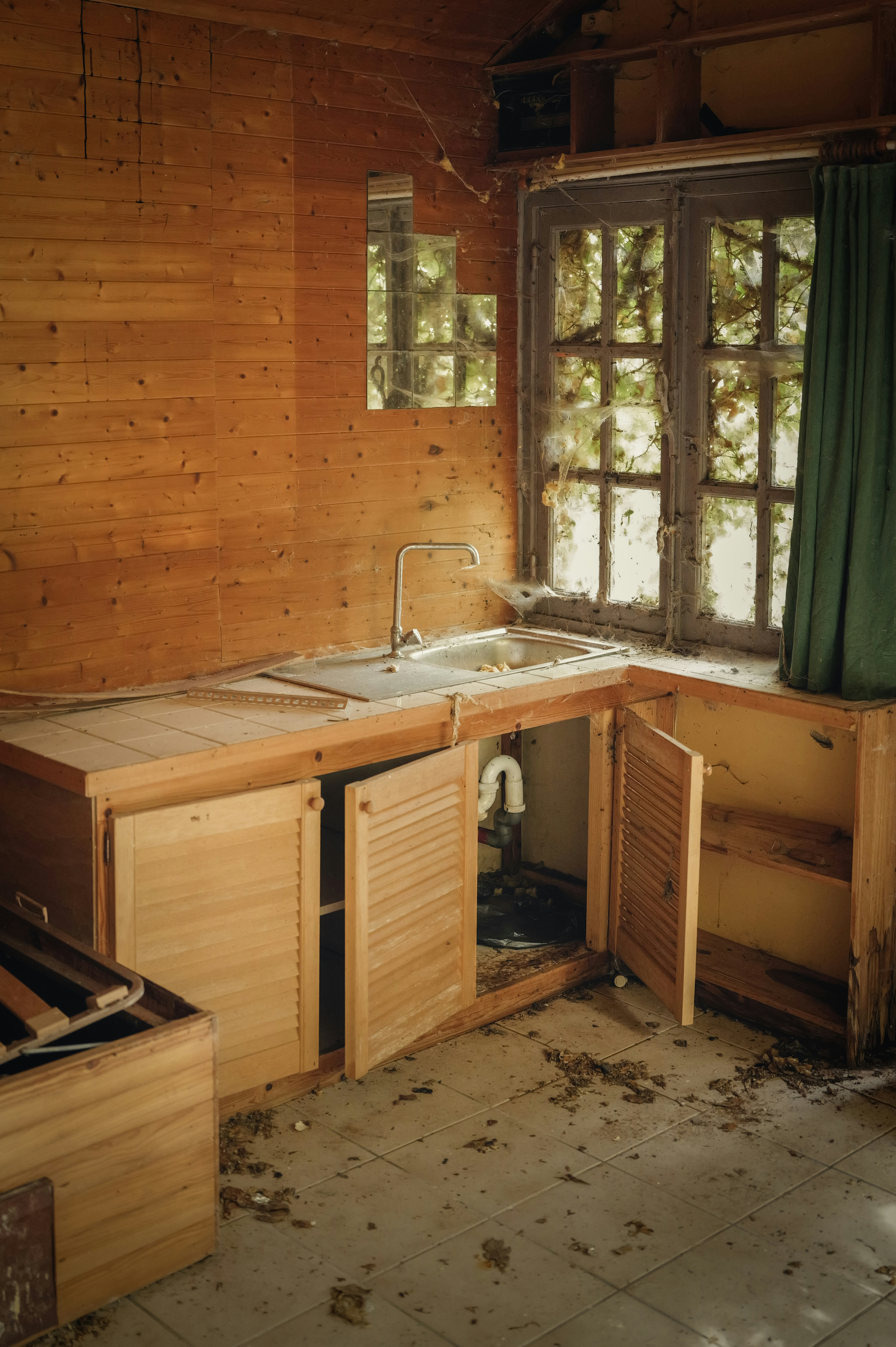 Kitchen Leak Repair: What to Dry, Replace & Prevent